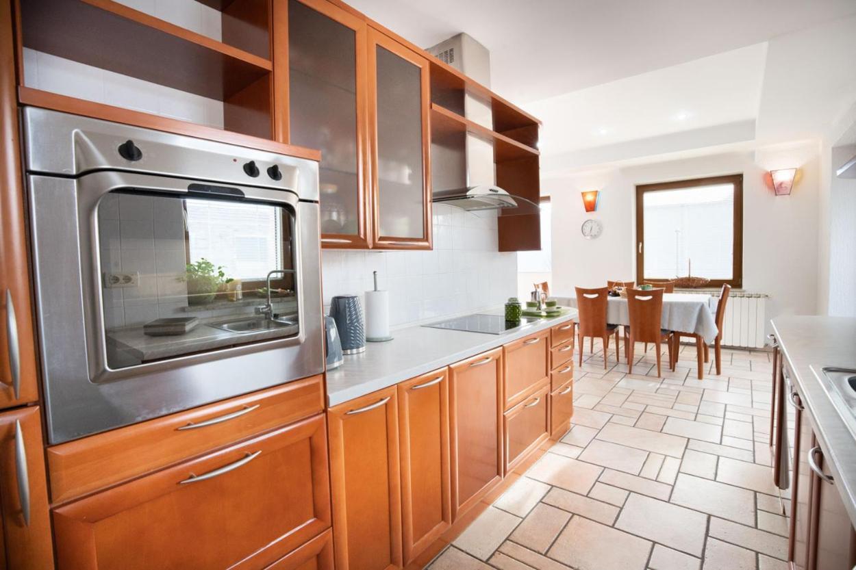 Apartment Ajdi Ajdovščina Exteriér fotografie